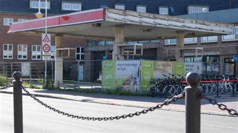 esso tankstelle westerland hermes|ᐅ Esso Tankstelle in Westerland / Sylt .